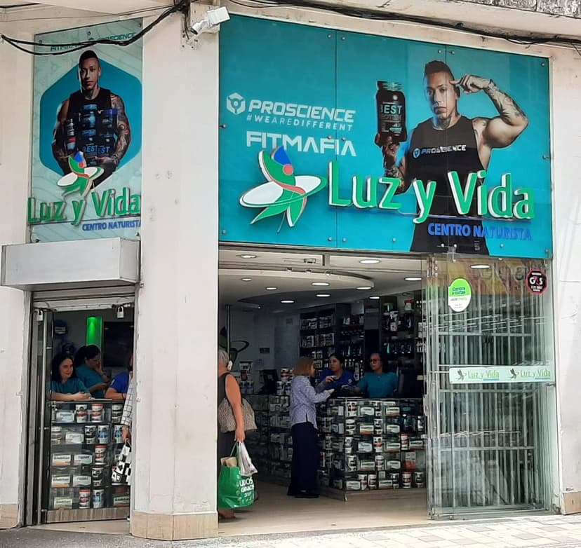 Luz Y Vida